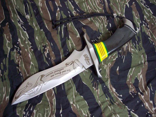 The Vietnam Commemorative Knife